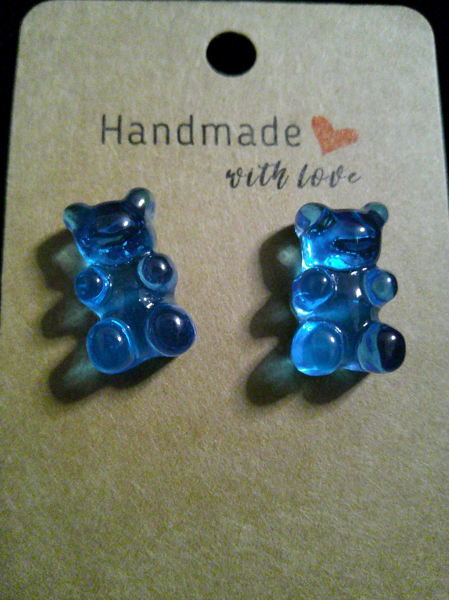Turquoise gummy bear