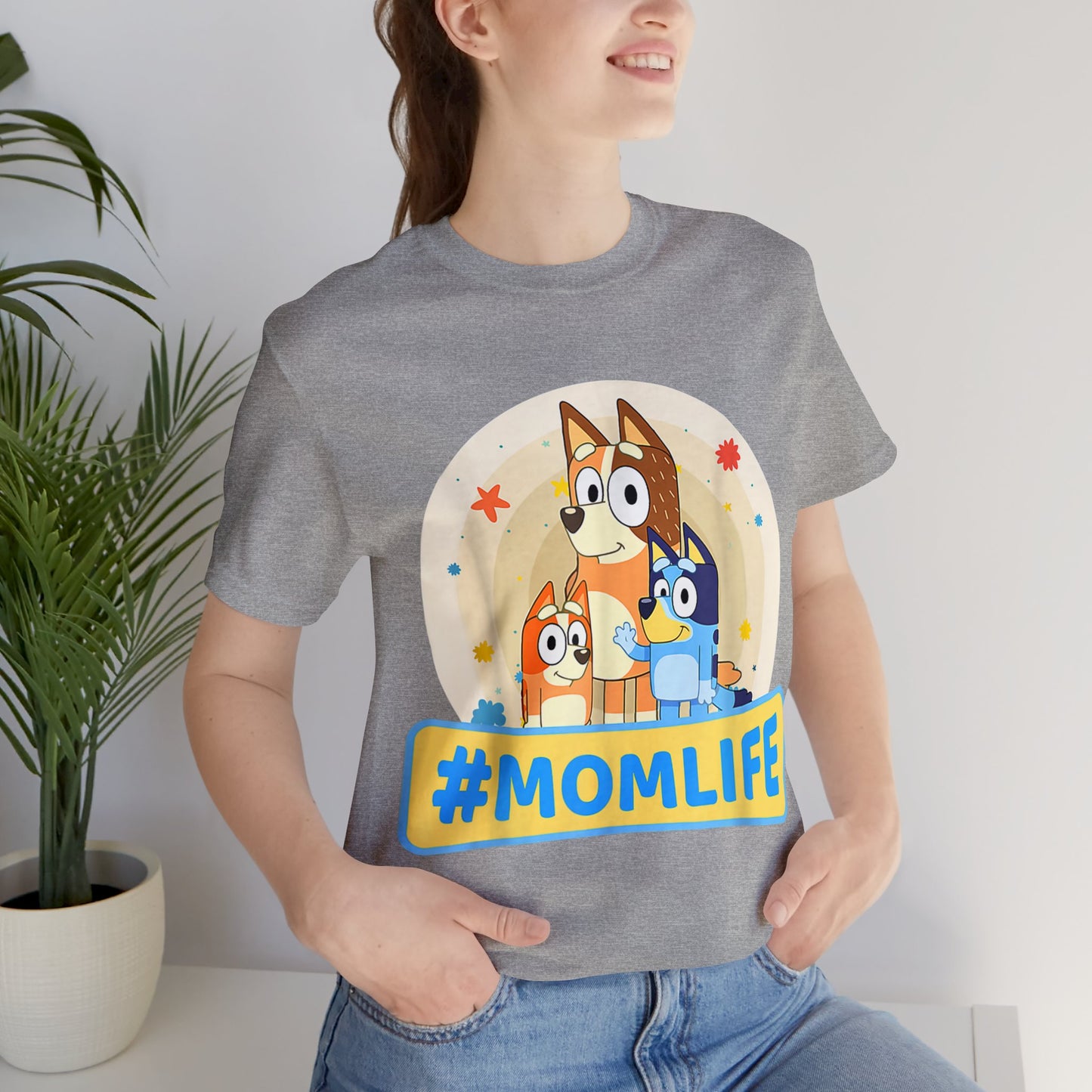 #MOM LIFE Short Sleeve Tshirt