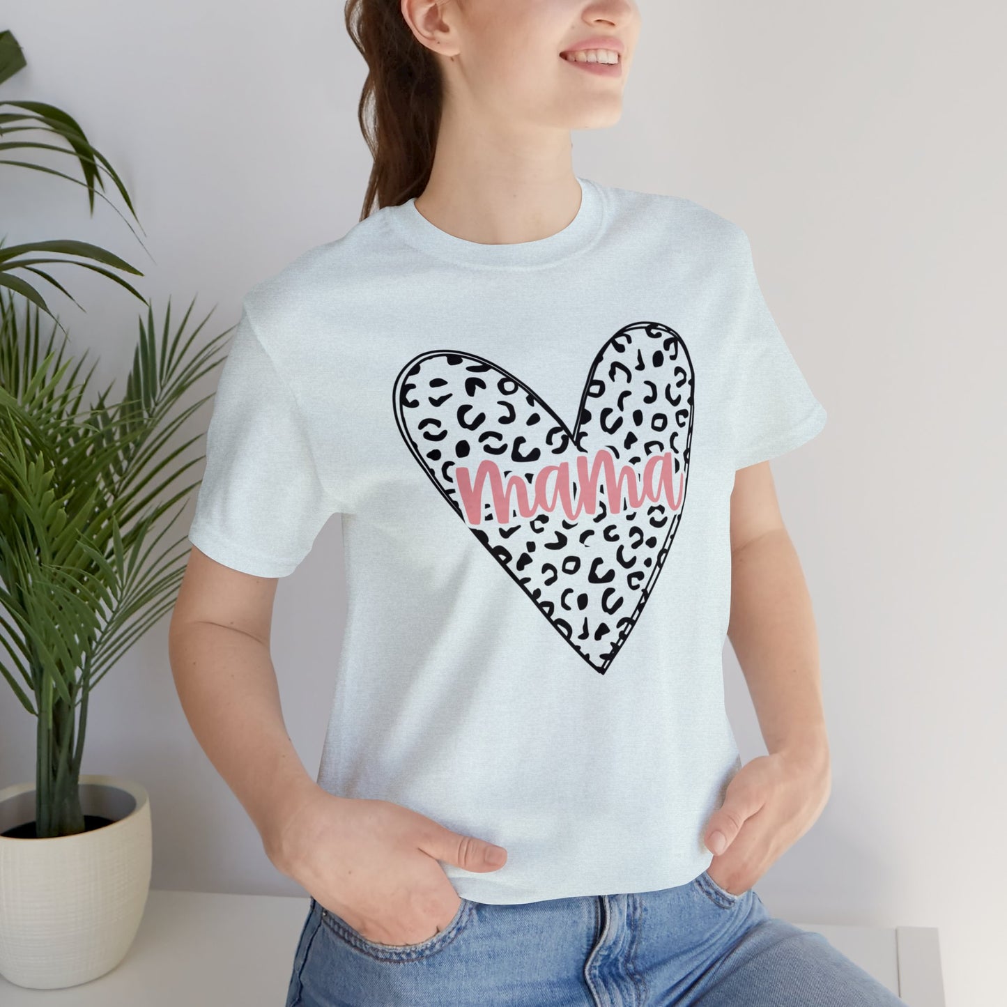 Mama Leopard print heart short sleeve tshirt