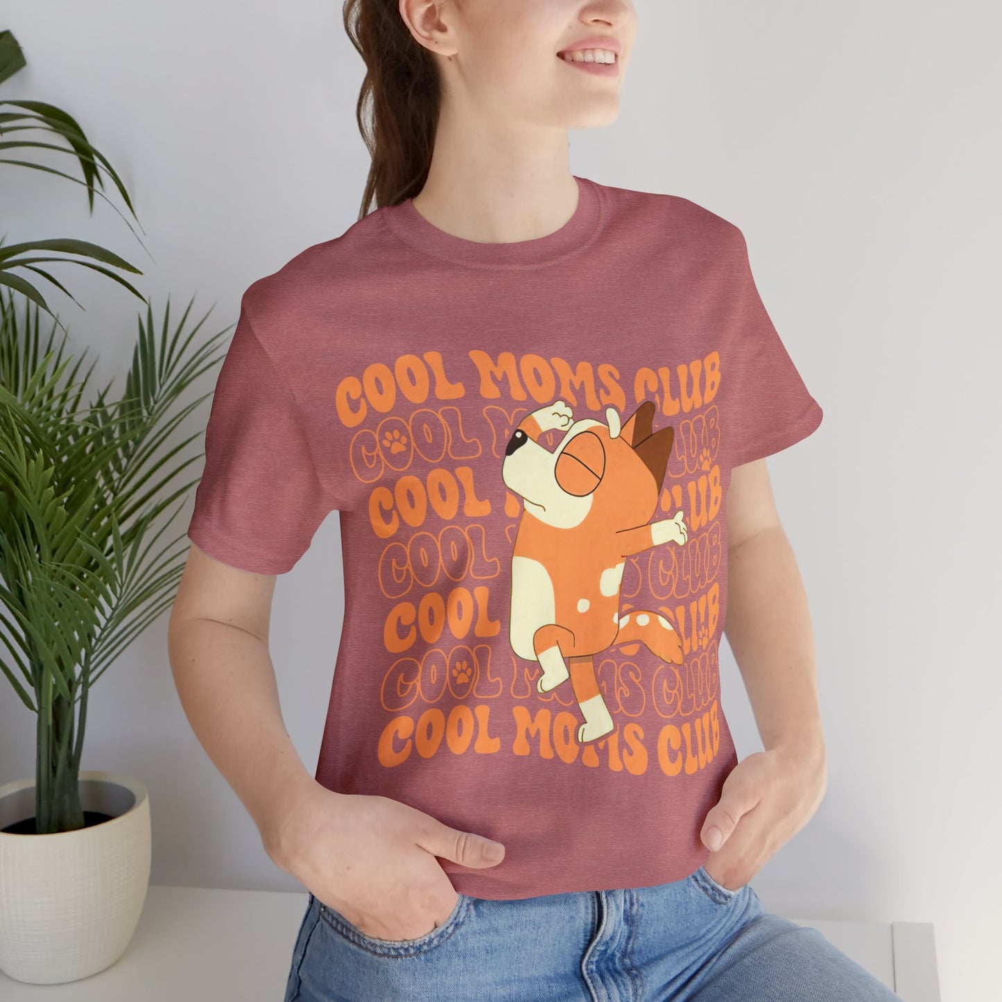Cool Moms Club Short Sleeve Tshirt