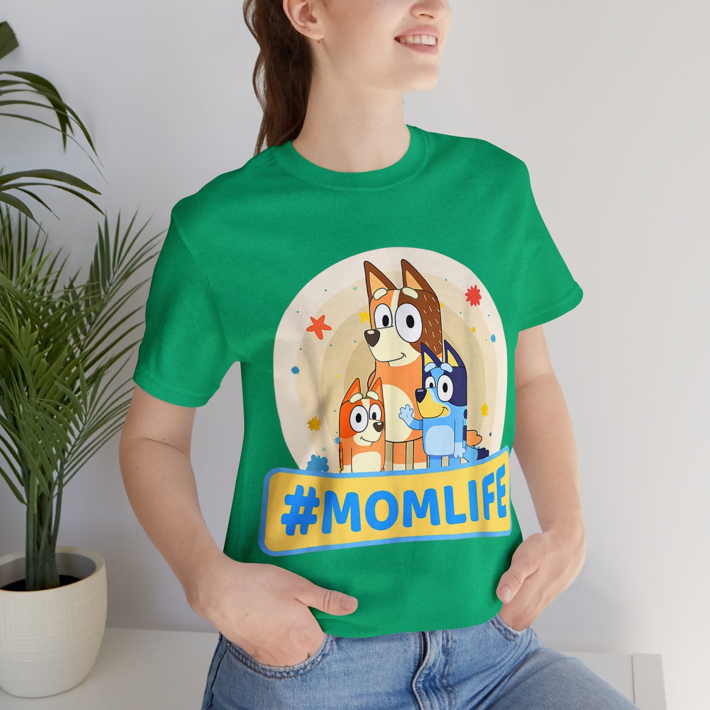 #MOM LIFE Short Sleeve Tshirt