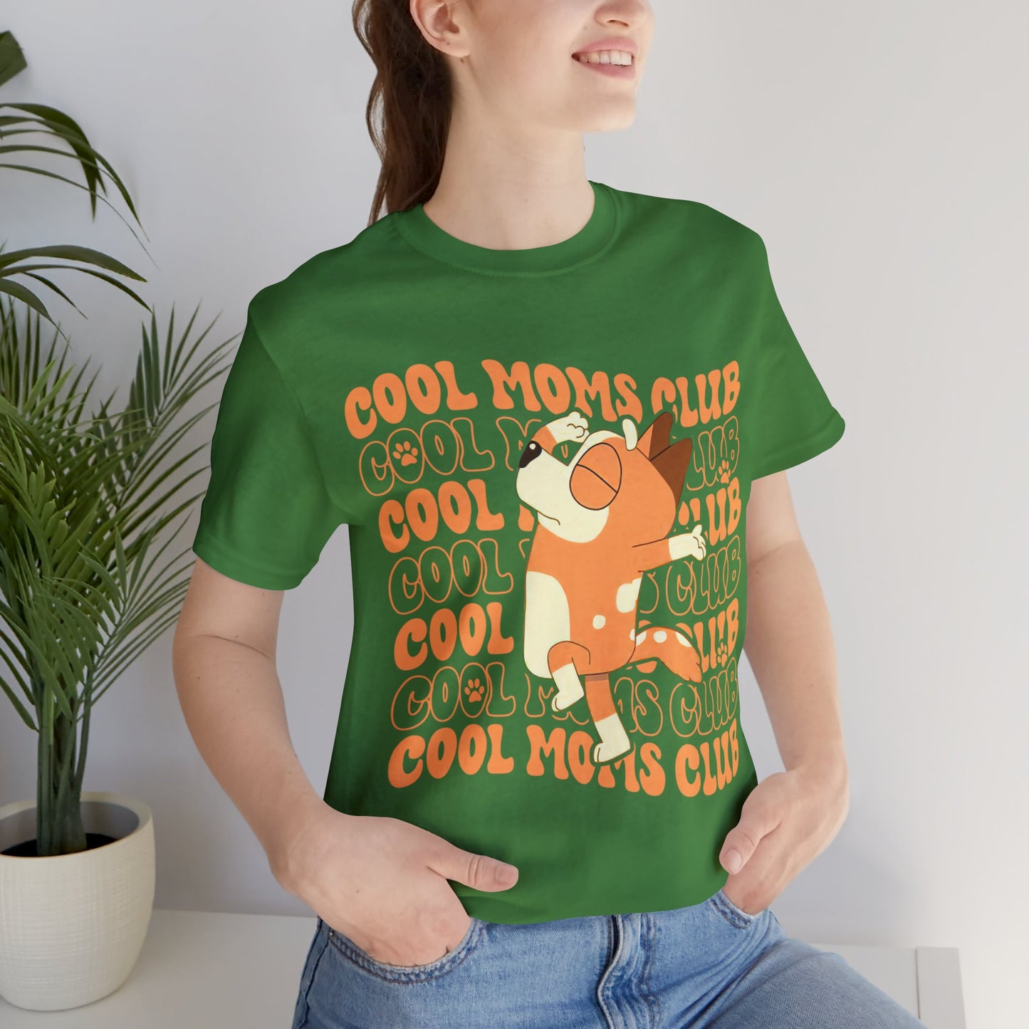 Cool Moms Club Short Sleeve Tshirt