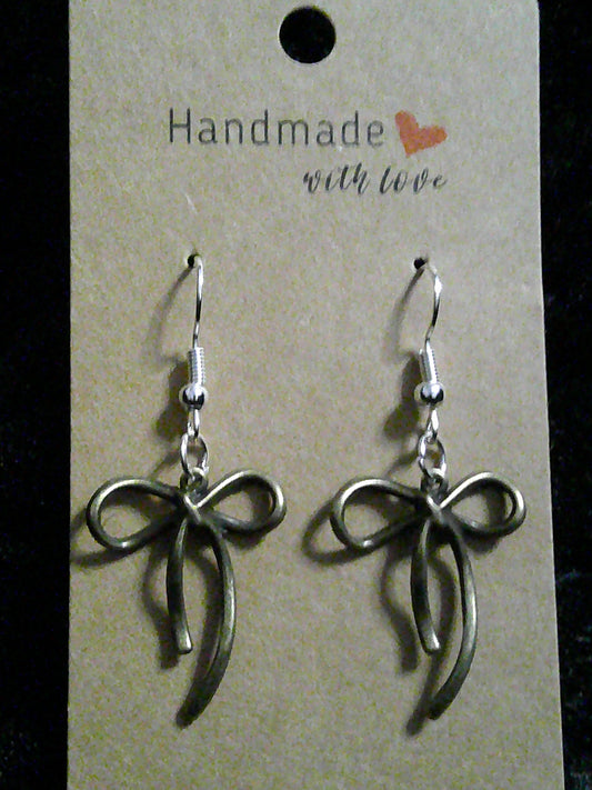 Bronze bows