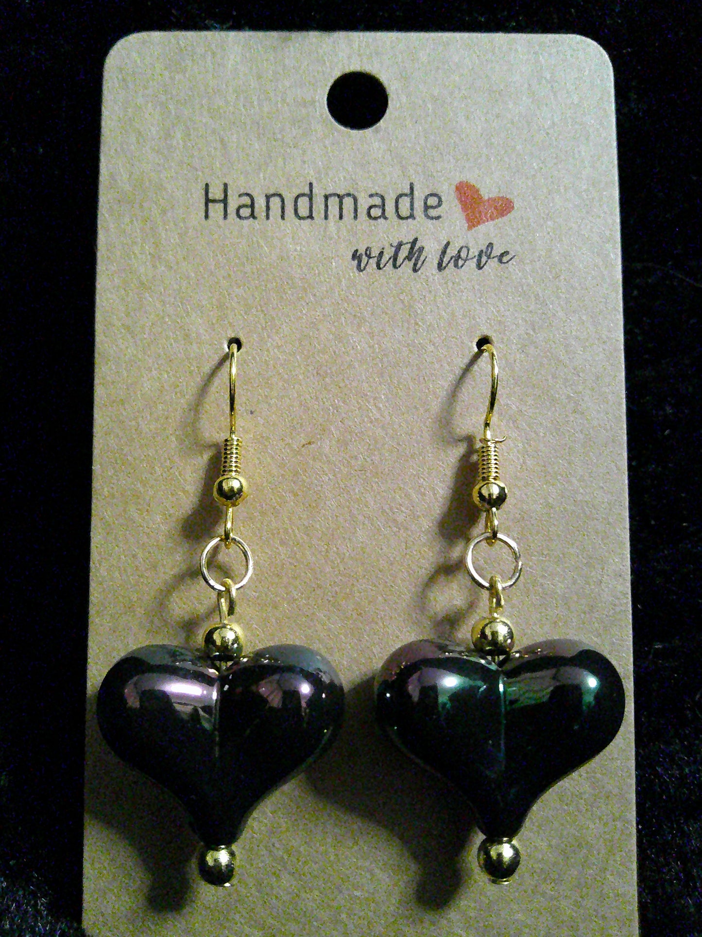 Black iridescent bead heart