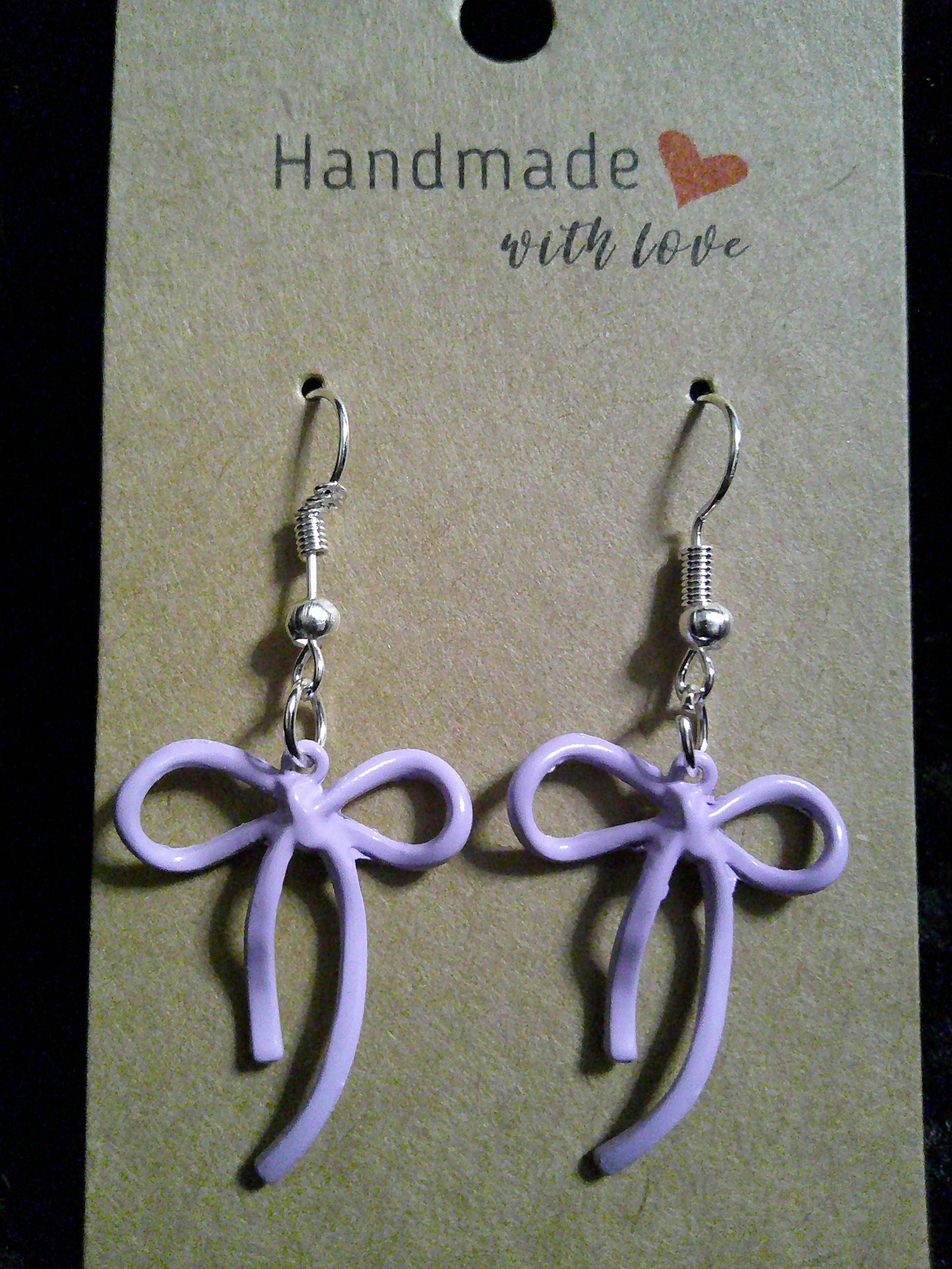 Lavender bow on silver
