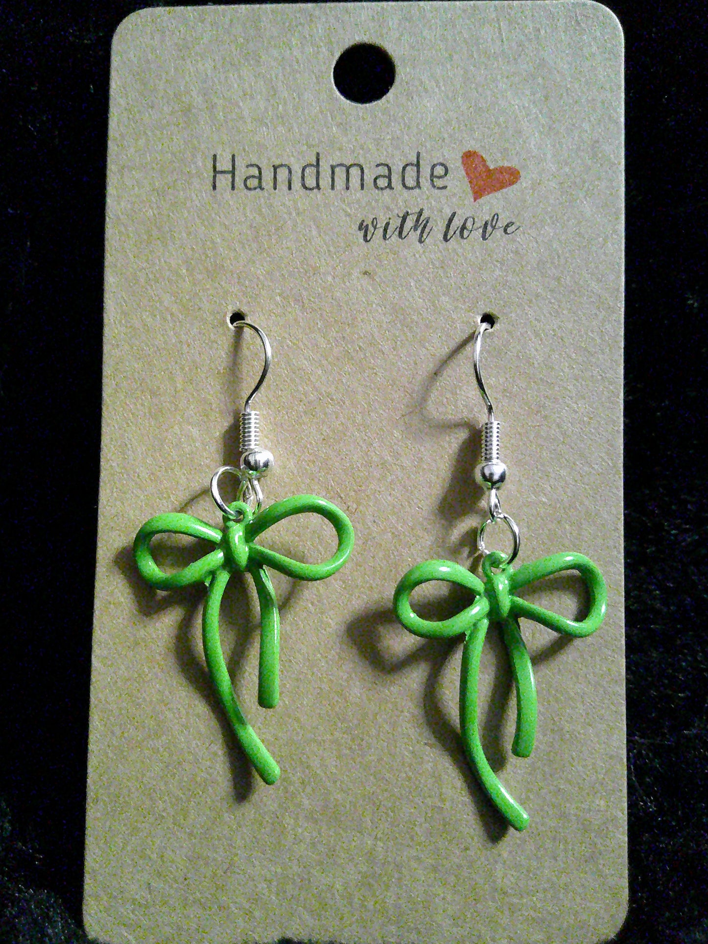 Lime green bow on silver