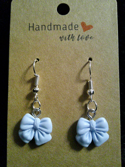 small light blue bow