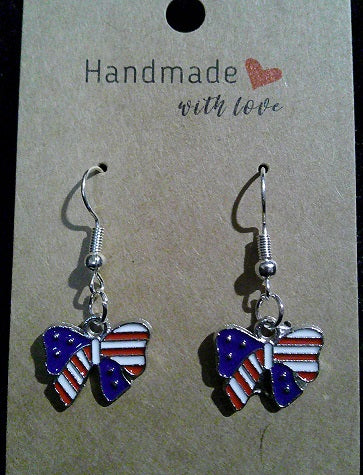 Silver American flag bow