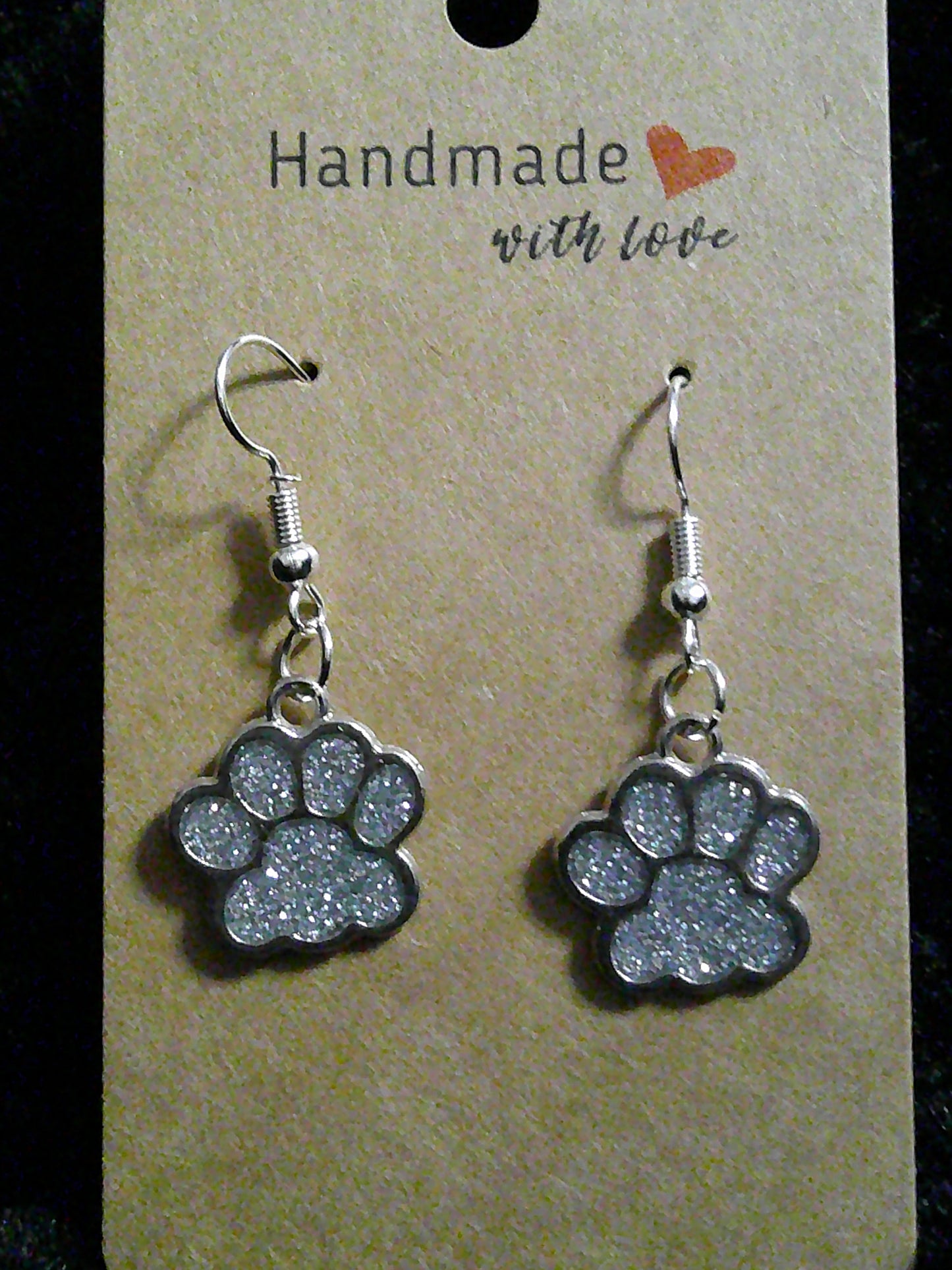 Silver paw