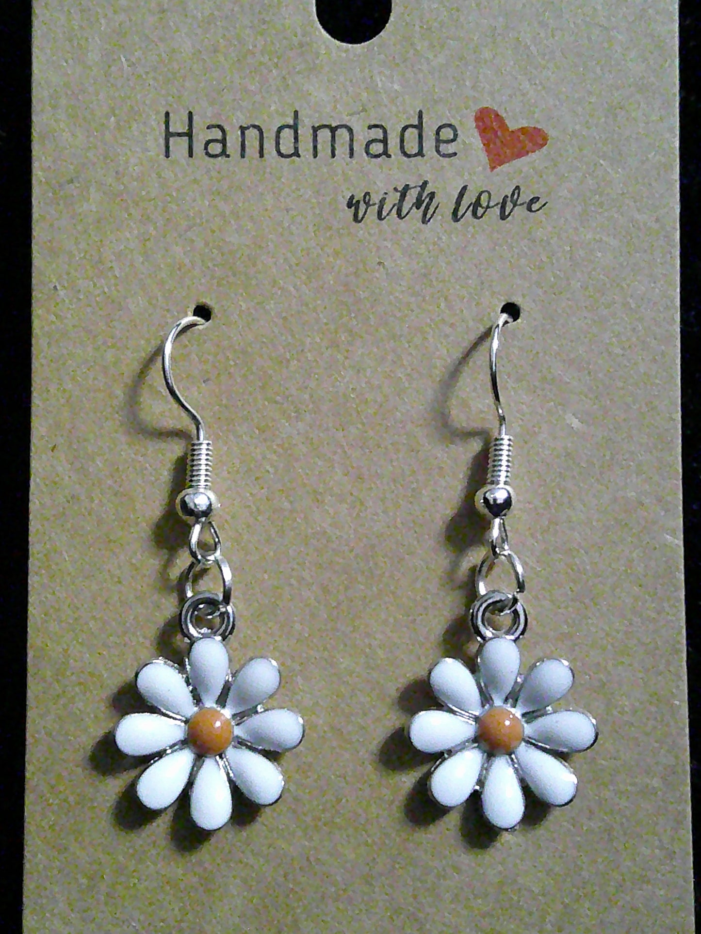 White daisy