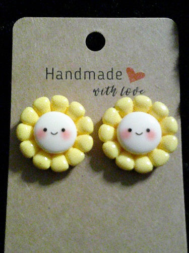 Yellow smiley flower